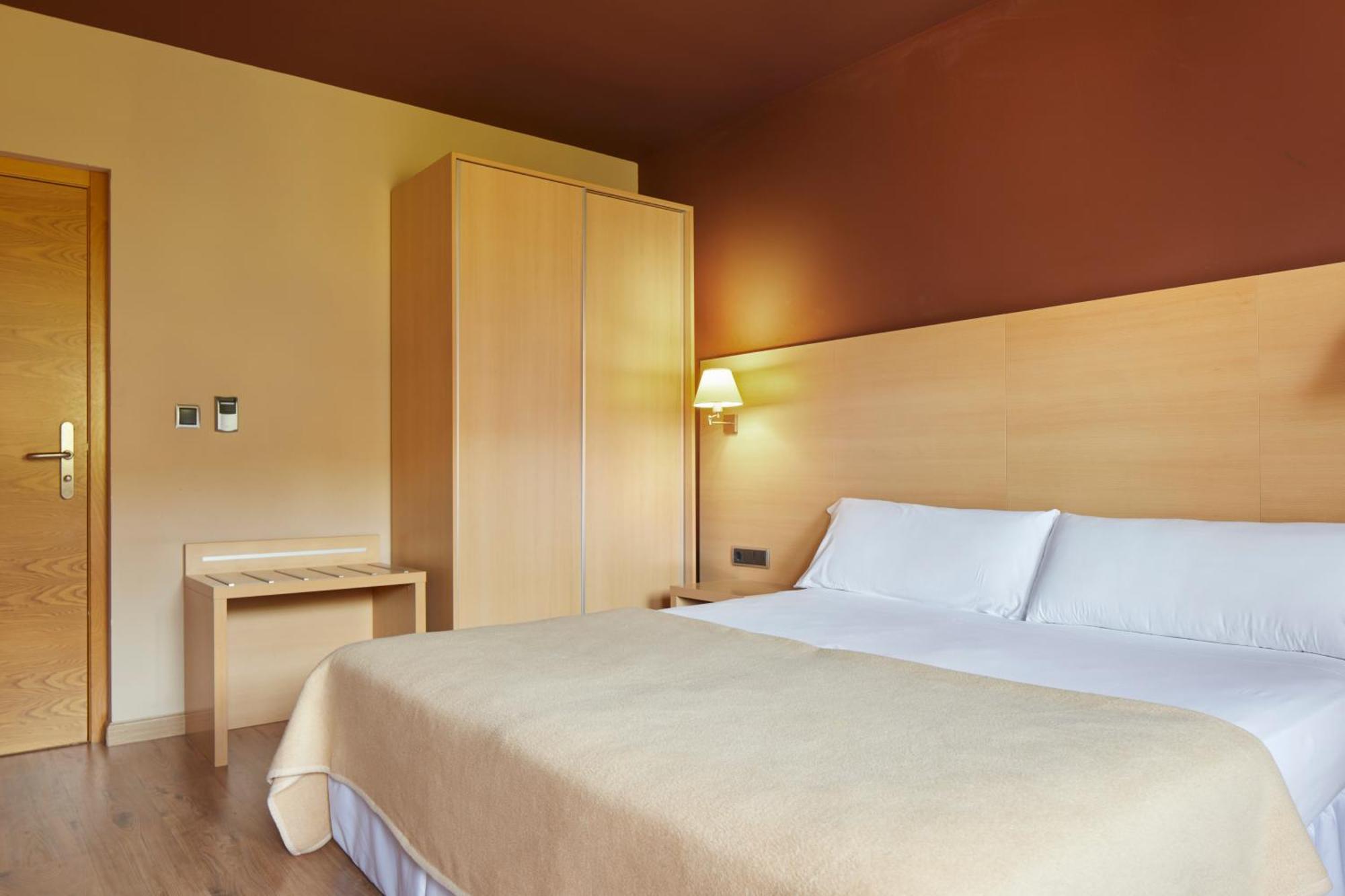 Oñate Iraipe Santuario De Arantzazu Hotel מראה חיצוני תמונה
